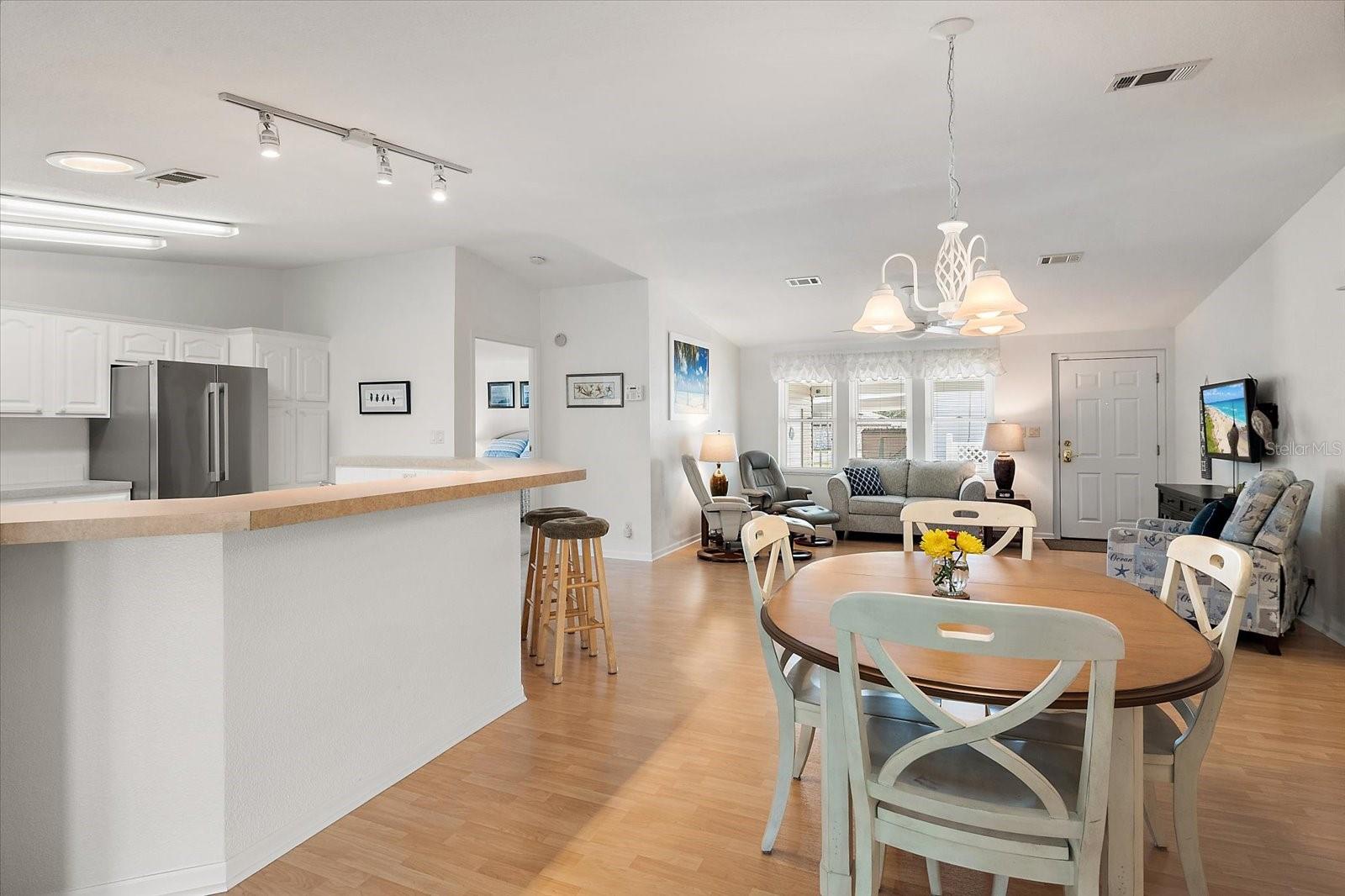 Image 15 of 38 For 2806 12th Street W