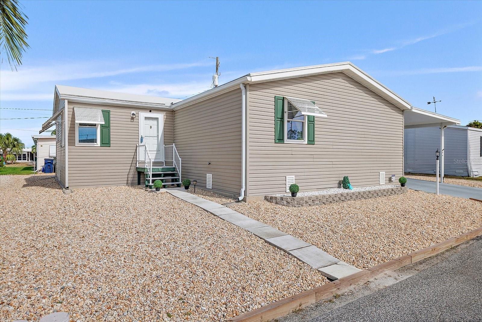 Image 2 of 38 For 2806 12th Street W