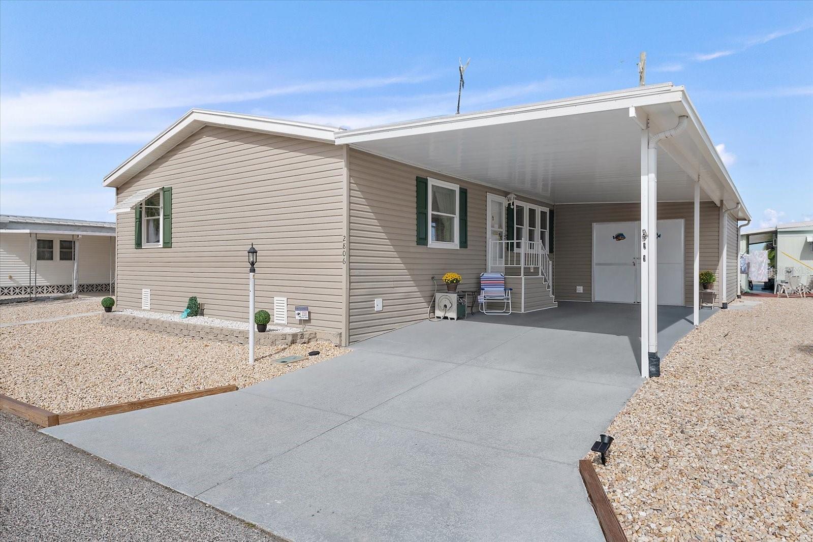 Image 3 of 38 For 2806 12th Street W