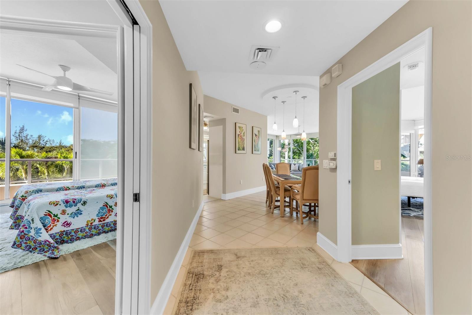 Image 22 of 49 For 3070 Grand Bay Boulevard 612