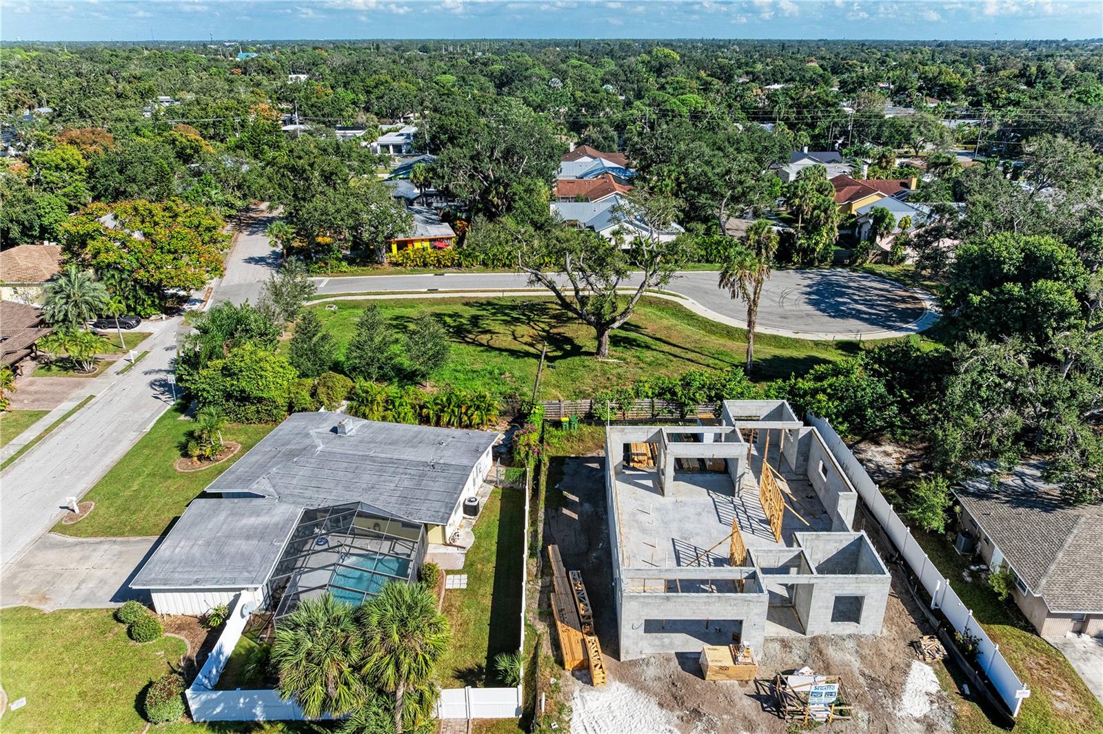 Image 9 of 18 For Datura Street