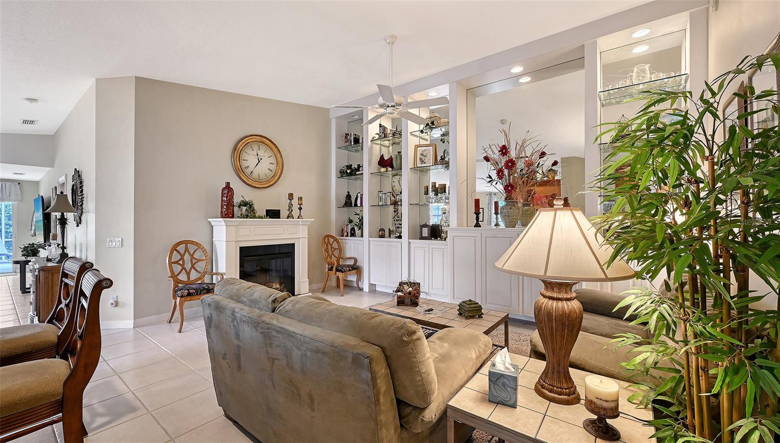 Image 8 of 90 For 5770 Ivrea Drive