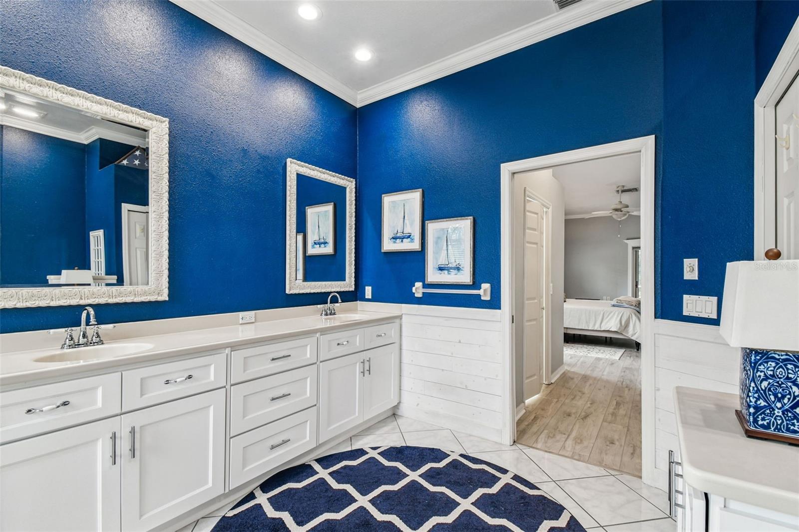 Image 32 of 79 For 7487 Southampton