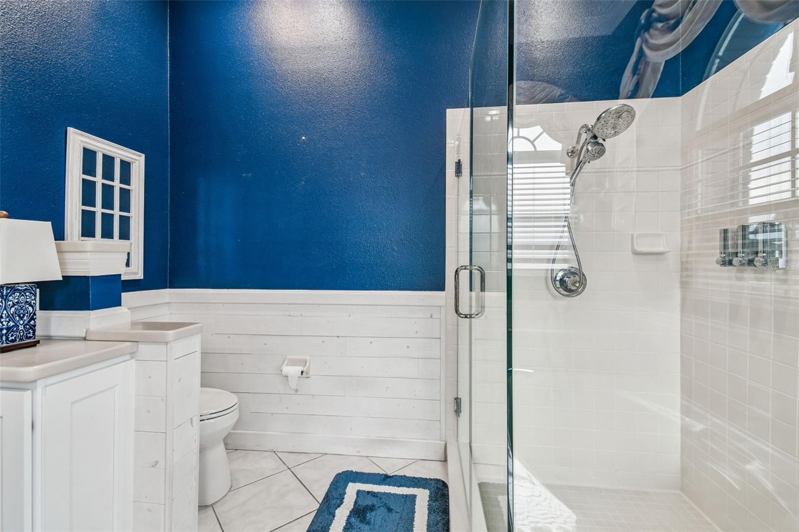 Image 34 of 79 For 7487 Southampton