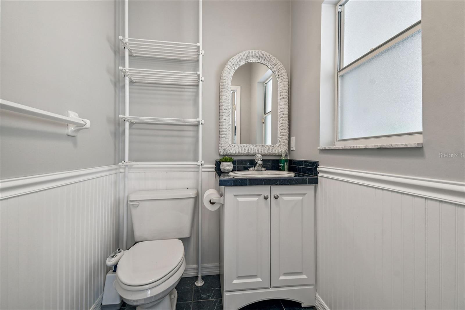 Image 45 of 79 For 7487 Southampton