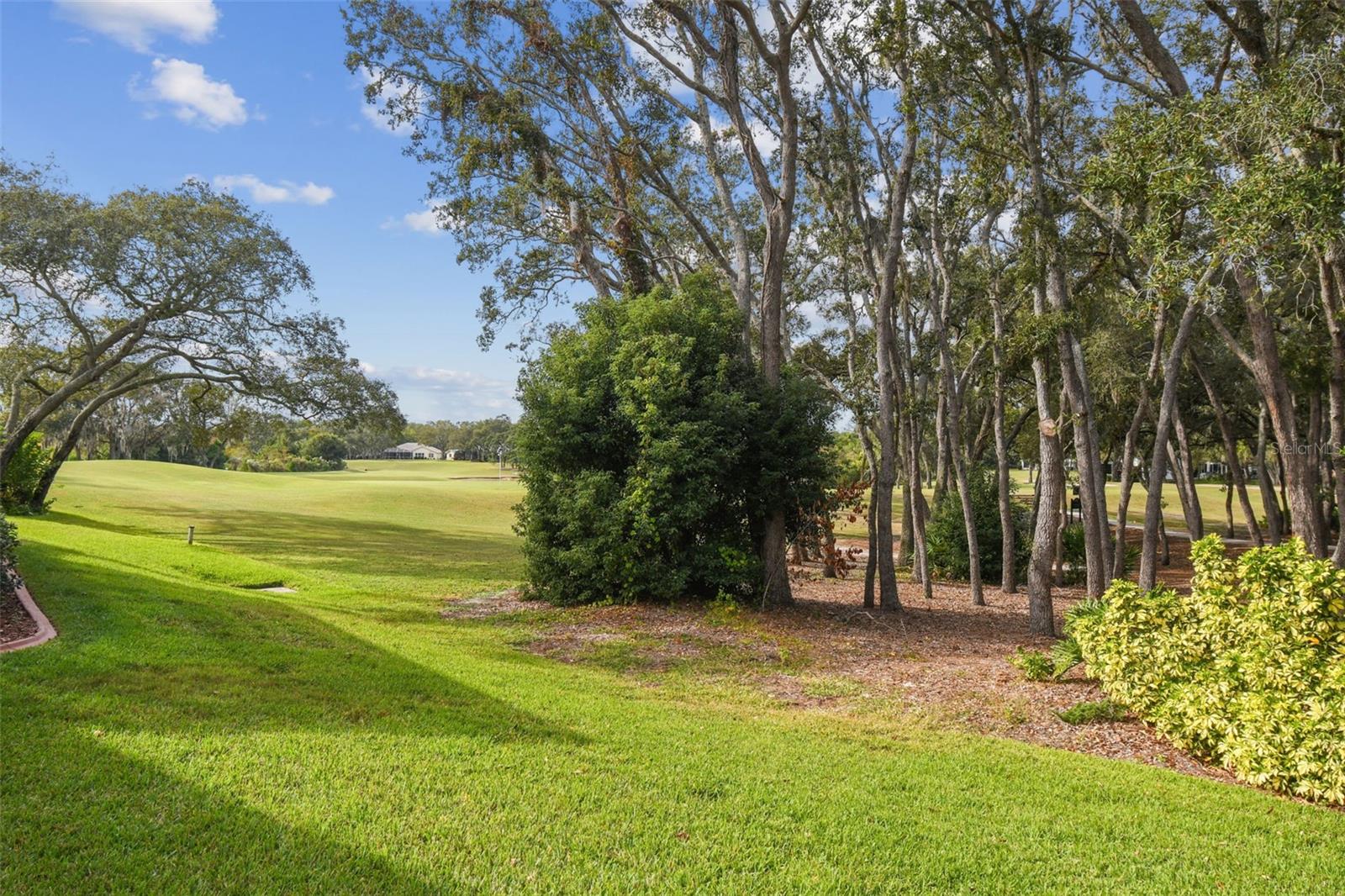 Image 56 of 79 For 7487 Southampton