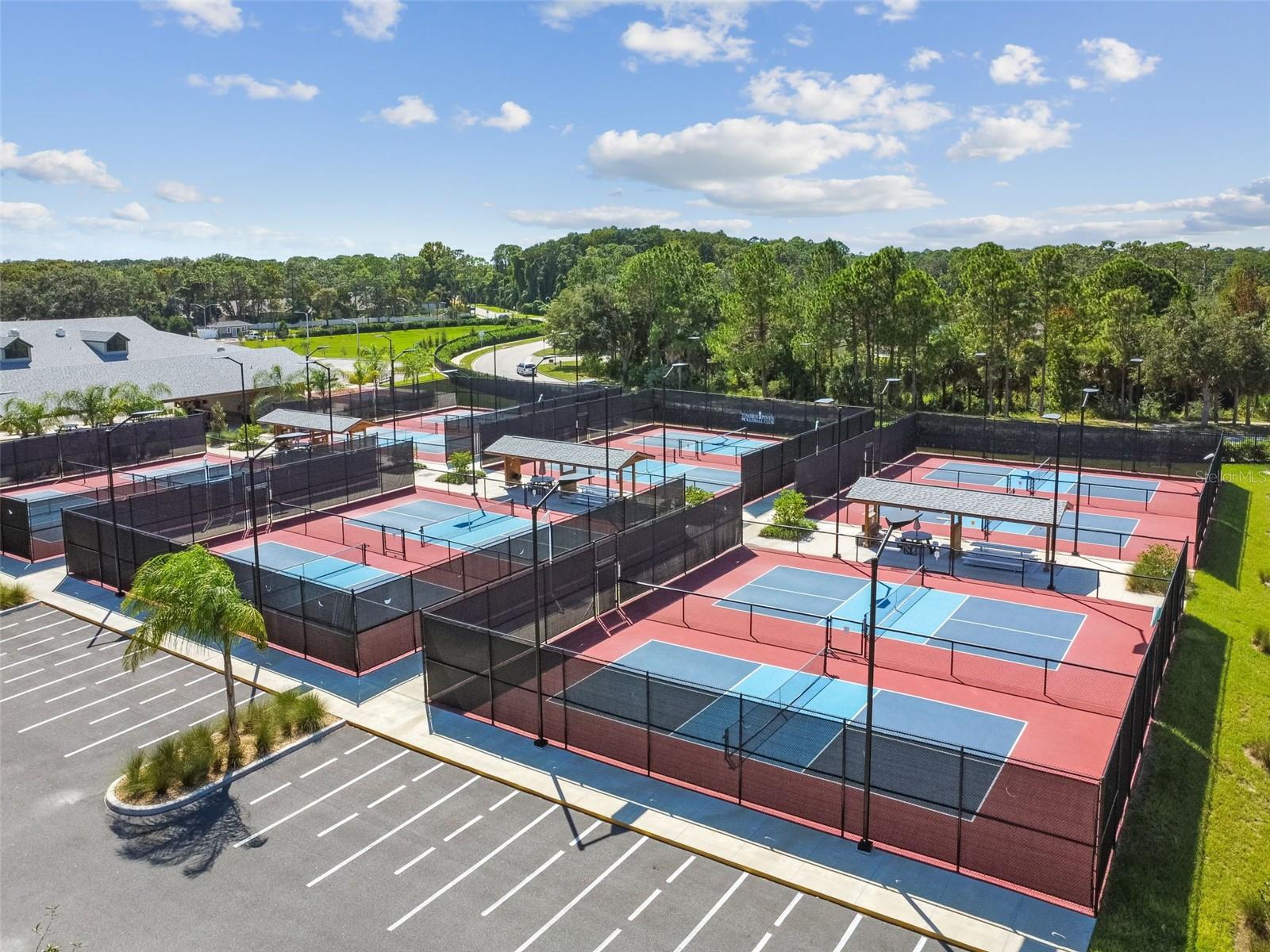 Image 60 of 79 For 7487 Southampton