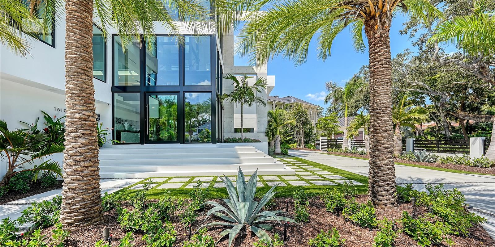 Image 11 of 100 For 1610 Lodge Drive