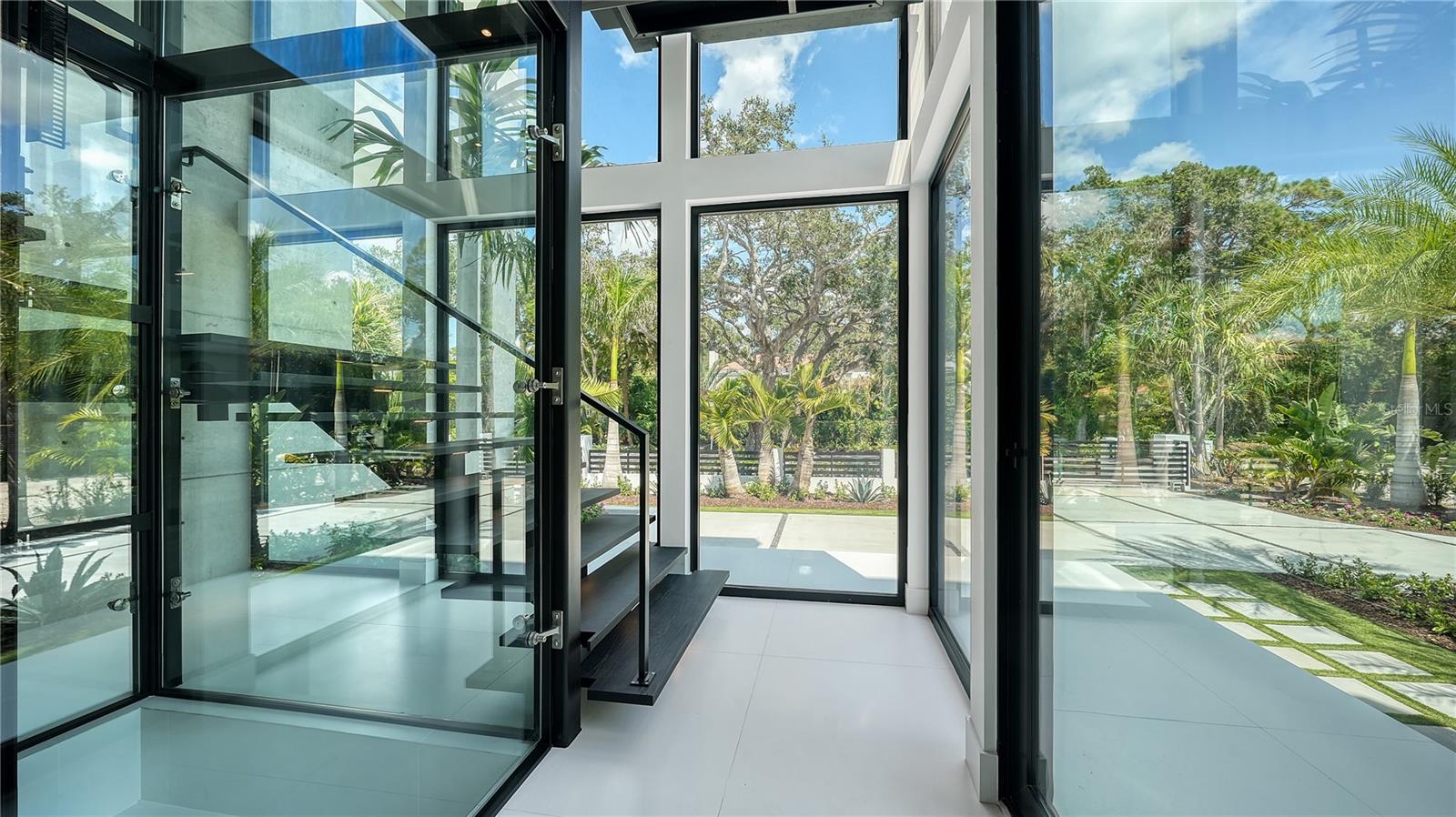 Image 23 of 100 For 1610 Lodge Drive