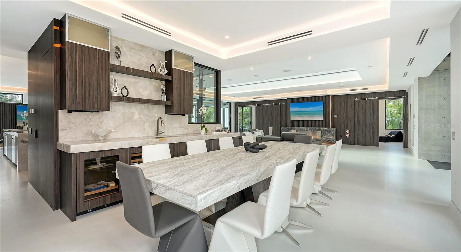 Image 36 of 100 For 1610 Lodge Drive