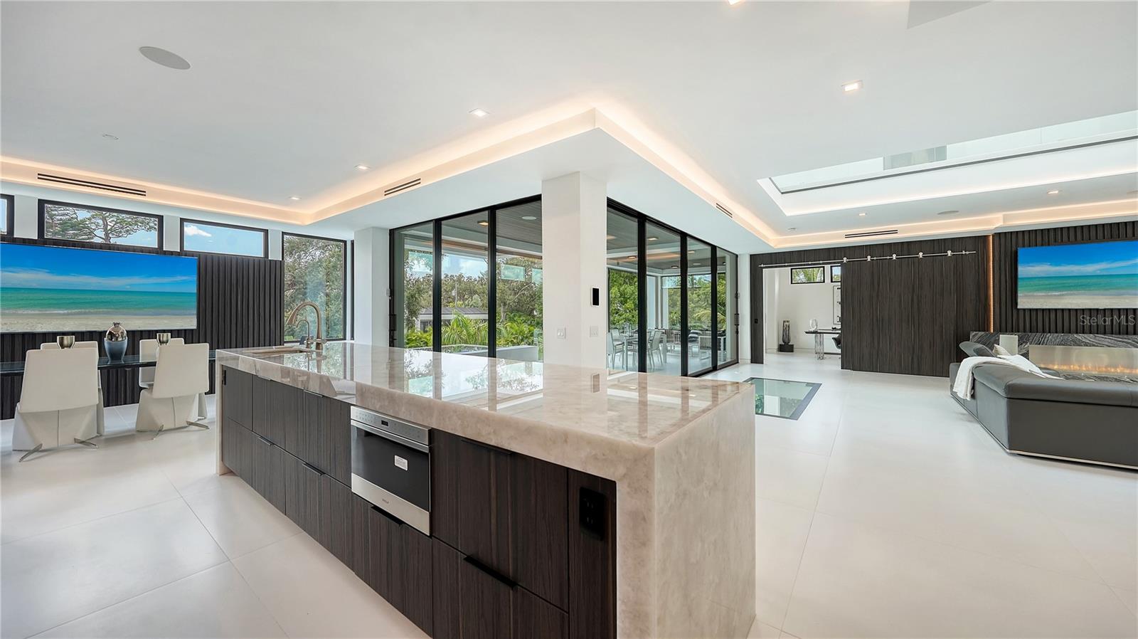 Image 40 of 100 For 1610 Lodge Drive