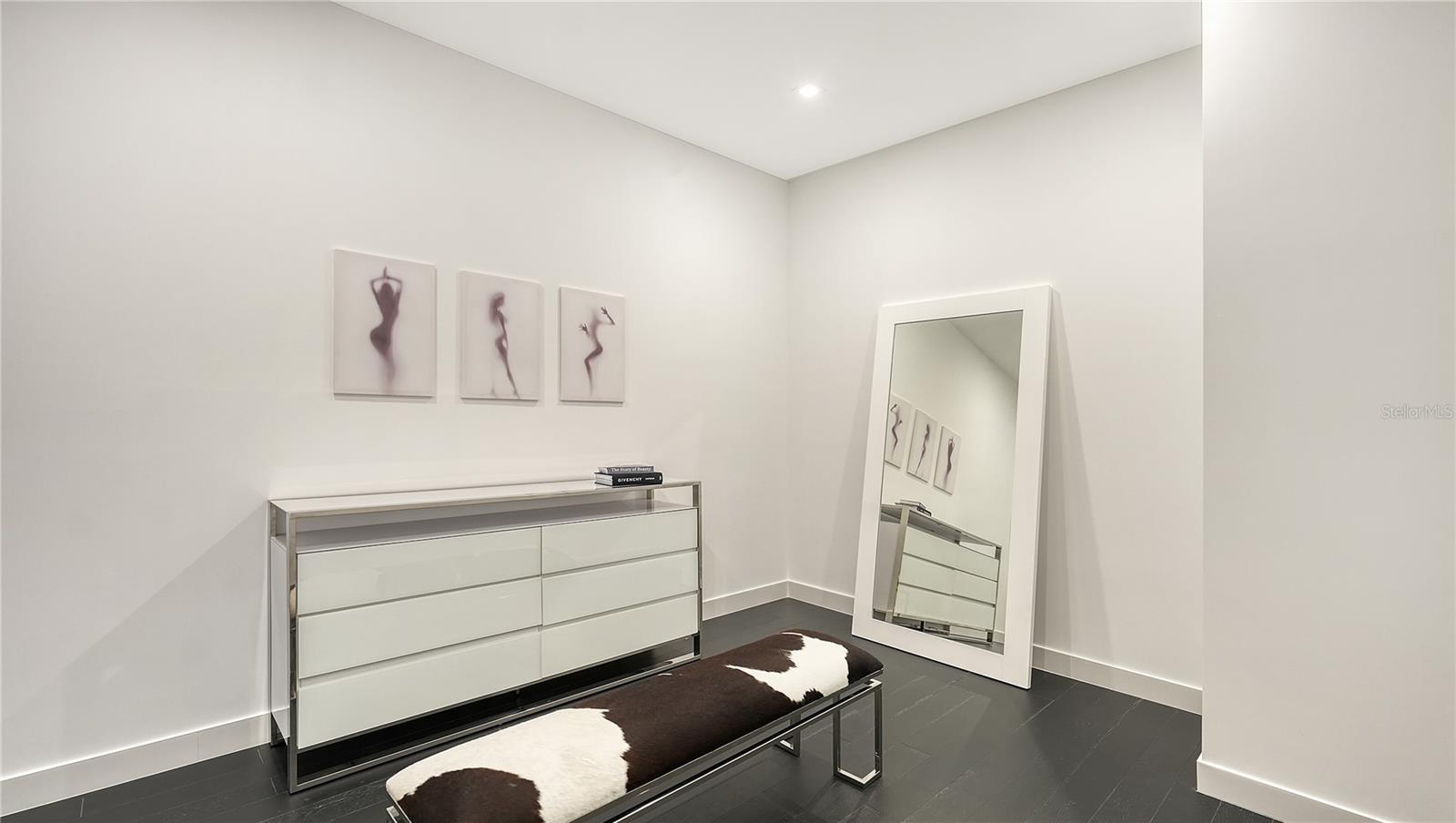 Image 65 of 100 For 1610 Lodge Drive