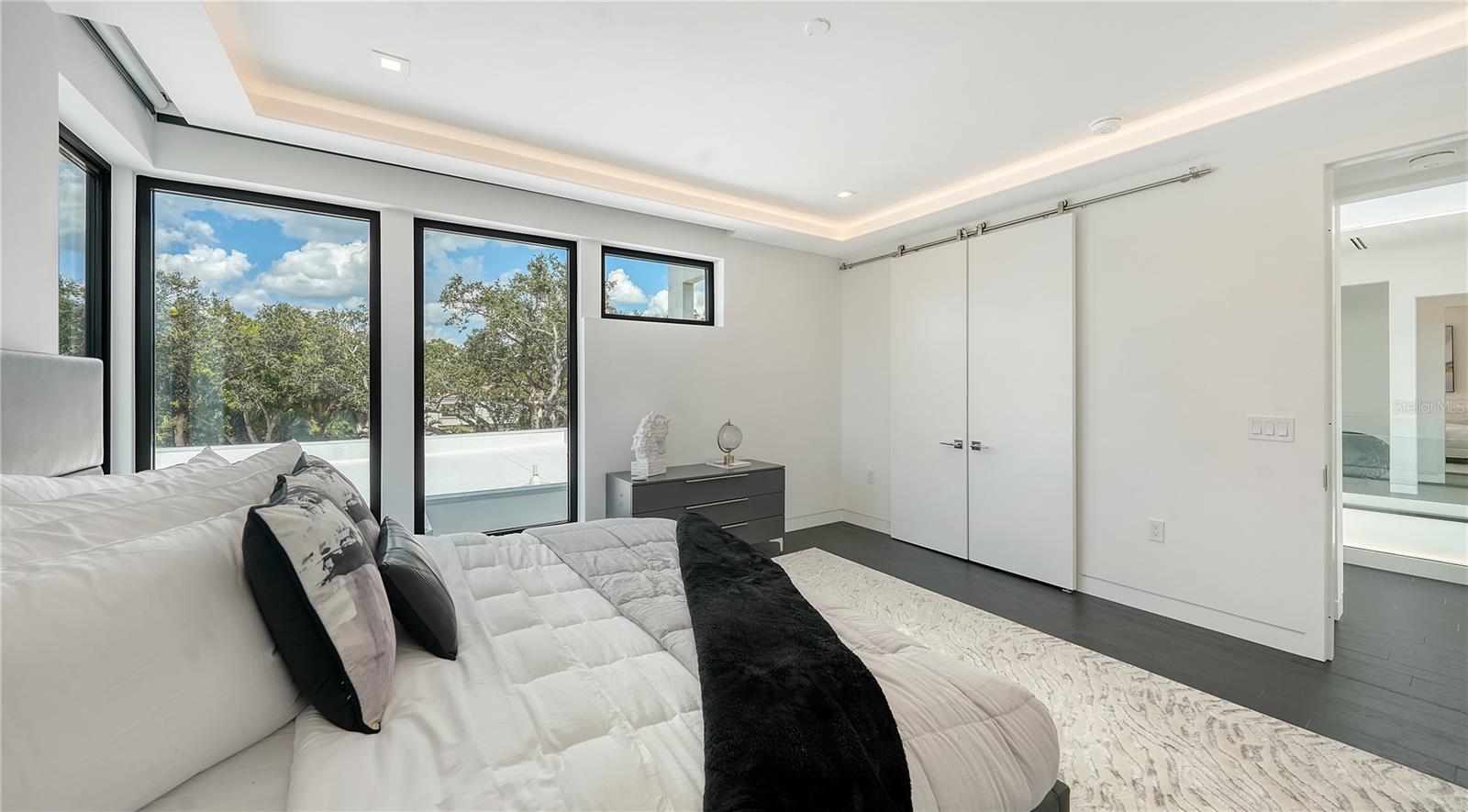 Image 76 of 100 For 1610 Lodge Drive