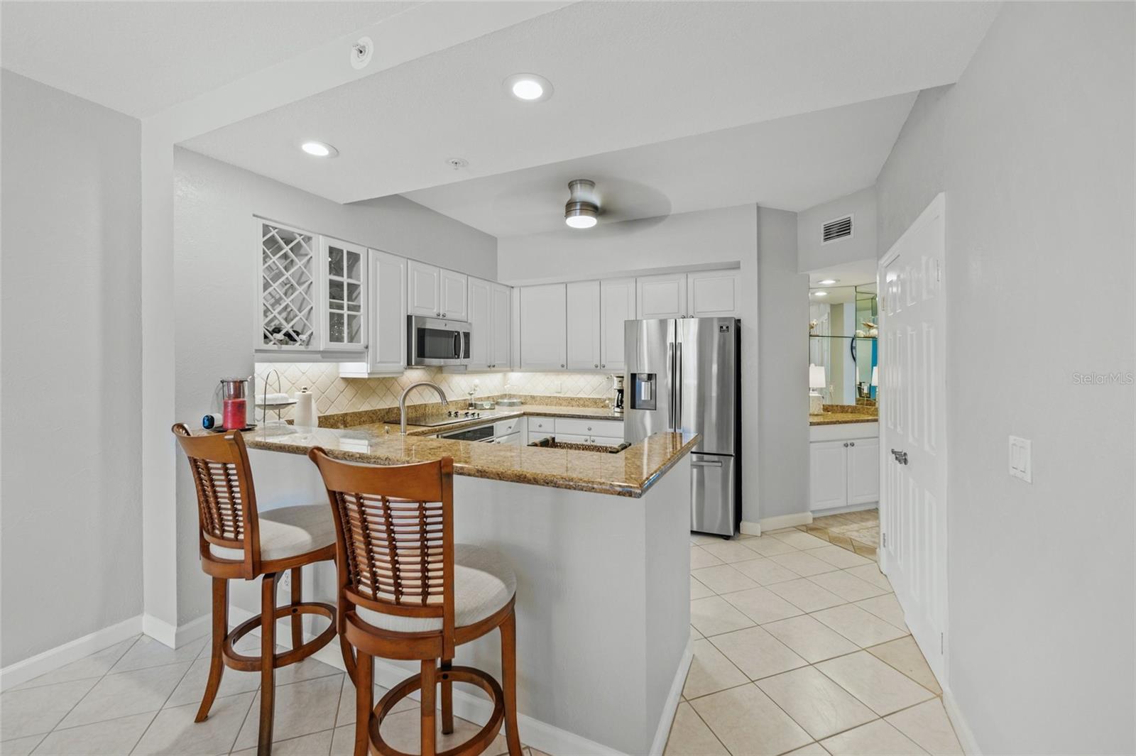 Image 6 of 42 For 1280 Dolphin Bay Way 204