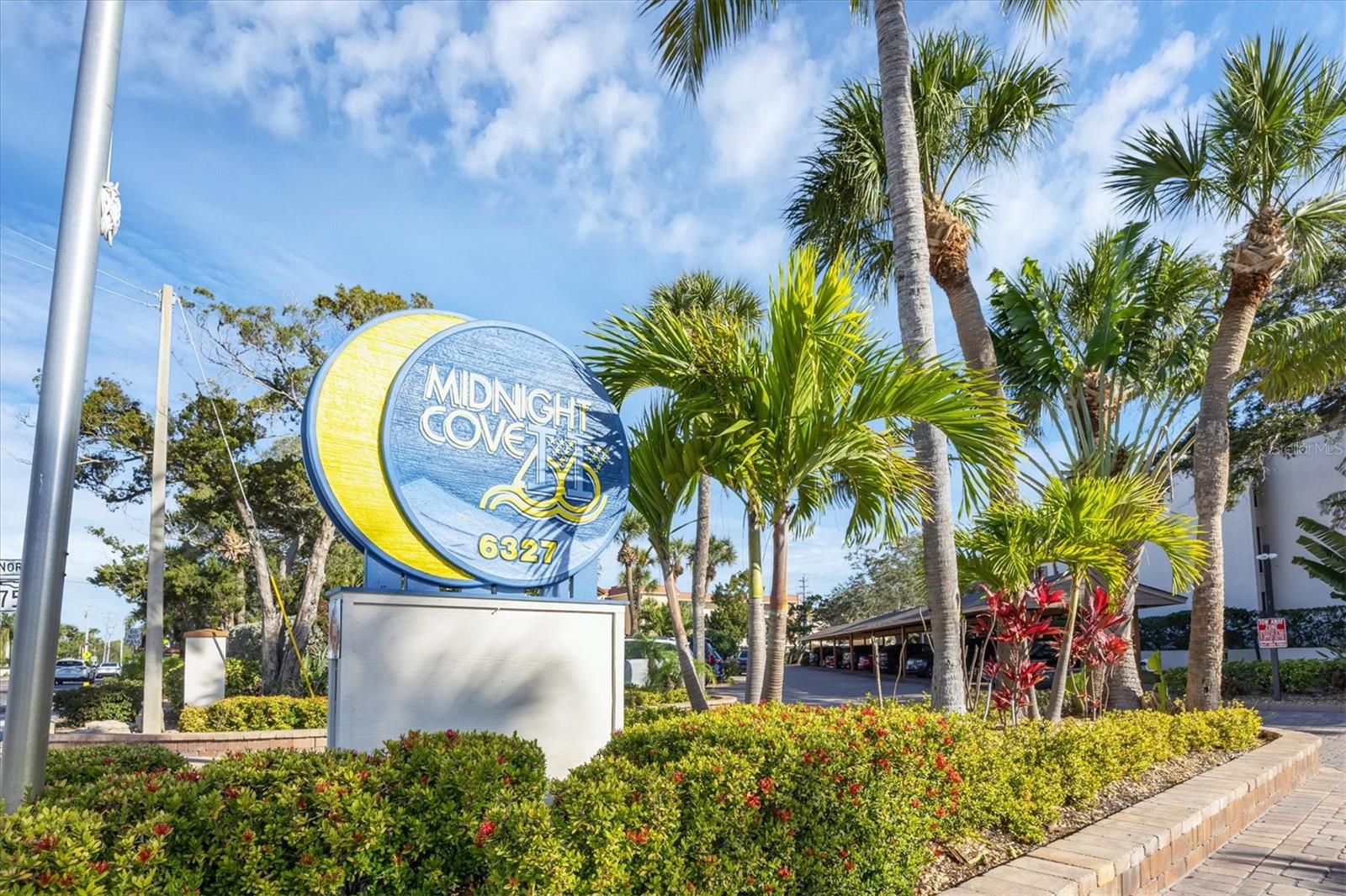 Image 35 of 50 For 1900 Cove Ii Place 127