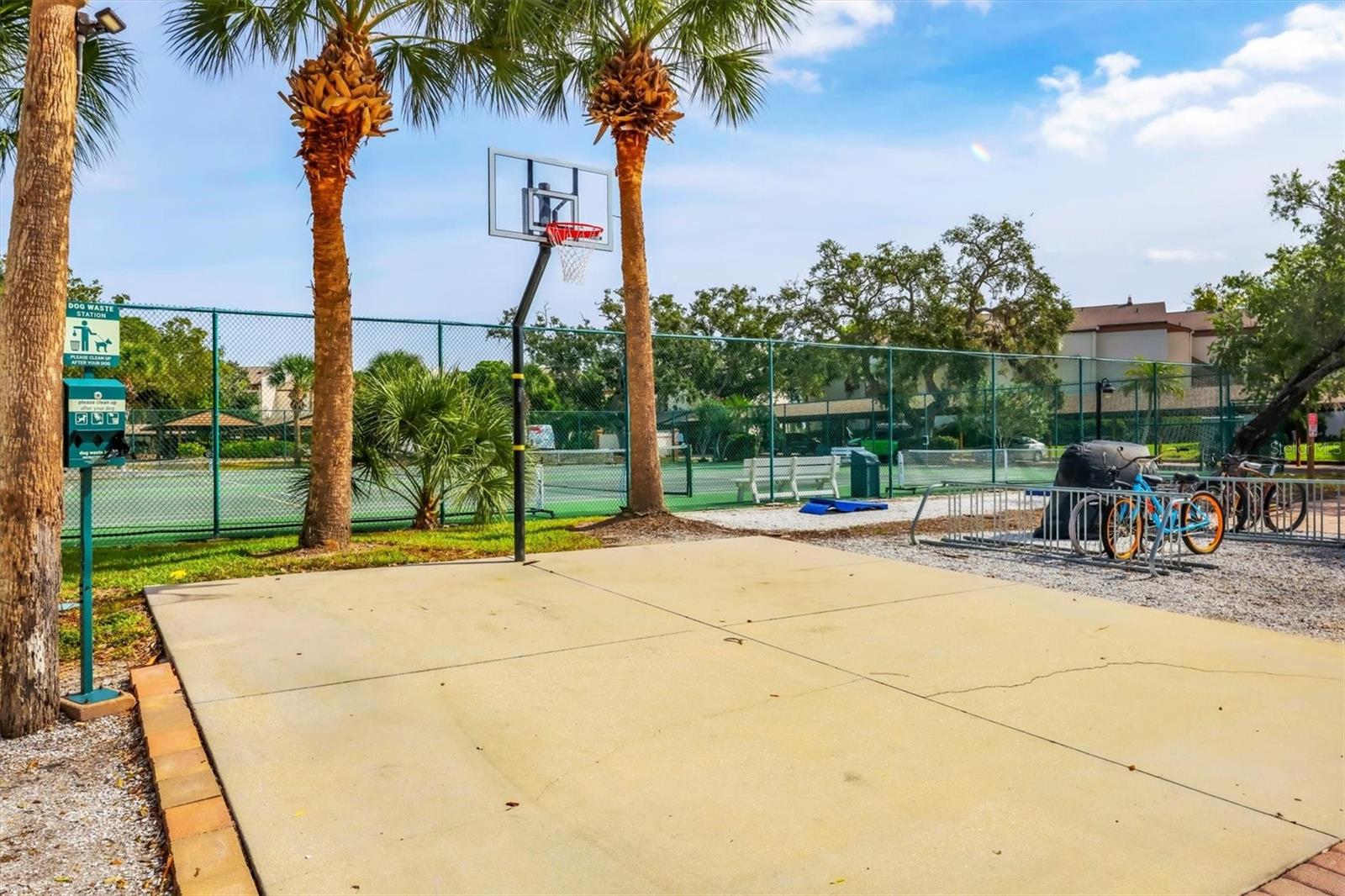 Image 46 of 50 For 1900 Cove Ii Place 127