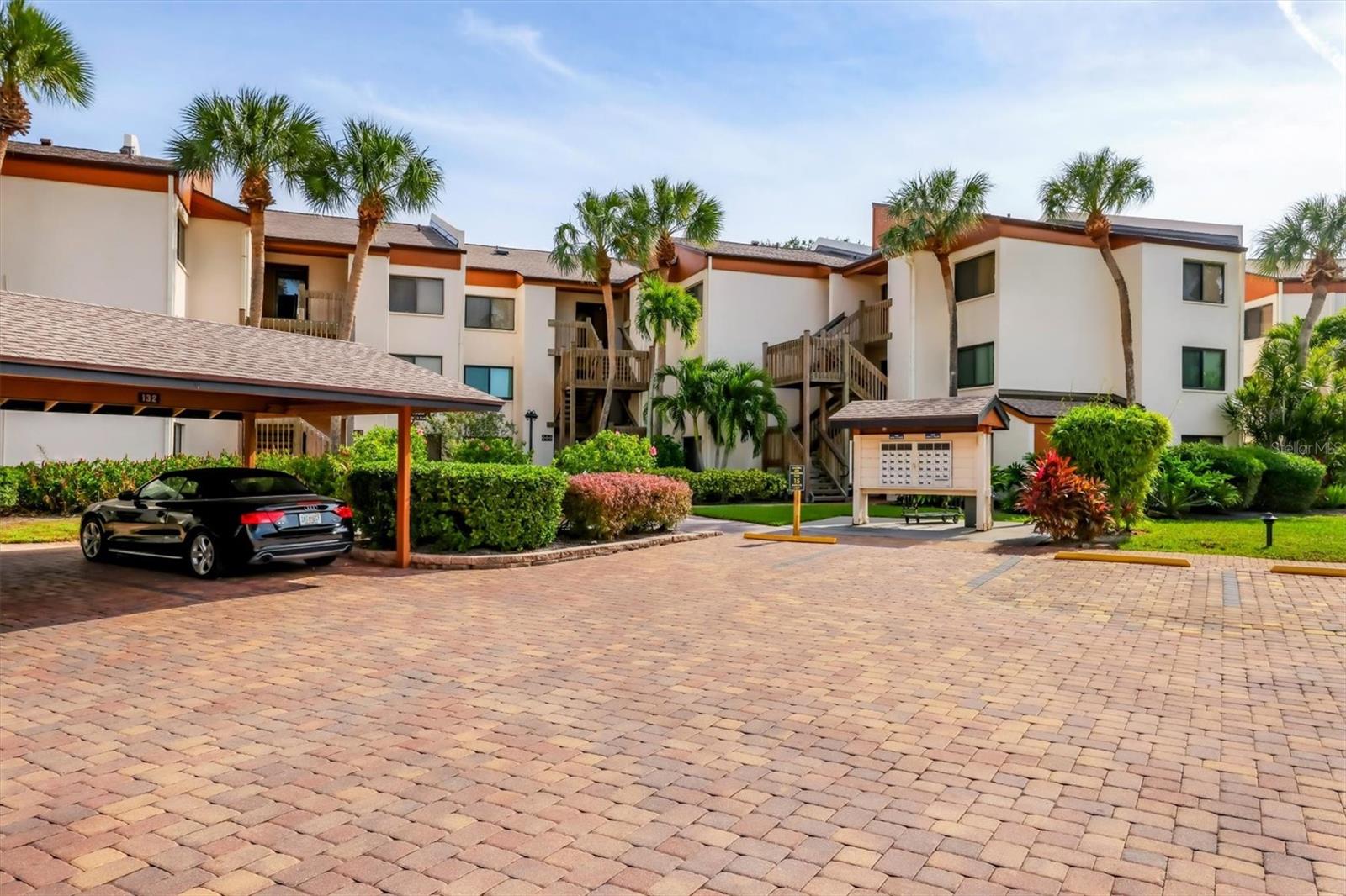 Image 5 of 50 For 1900 Cove Ii Place 127