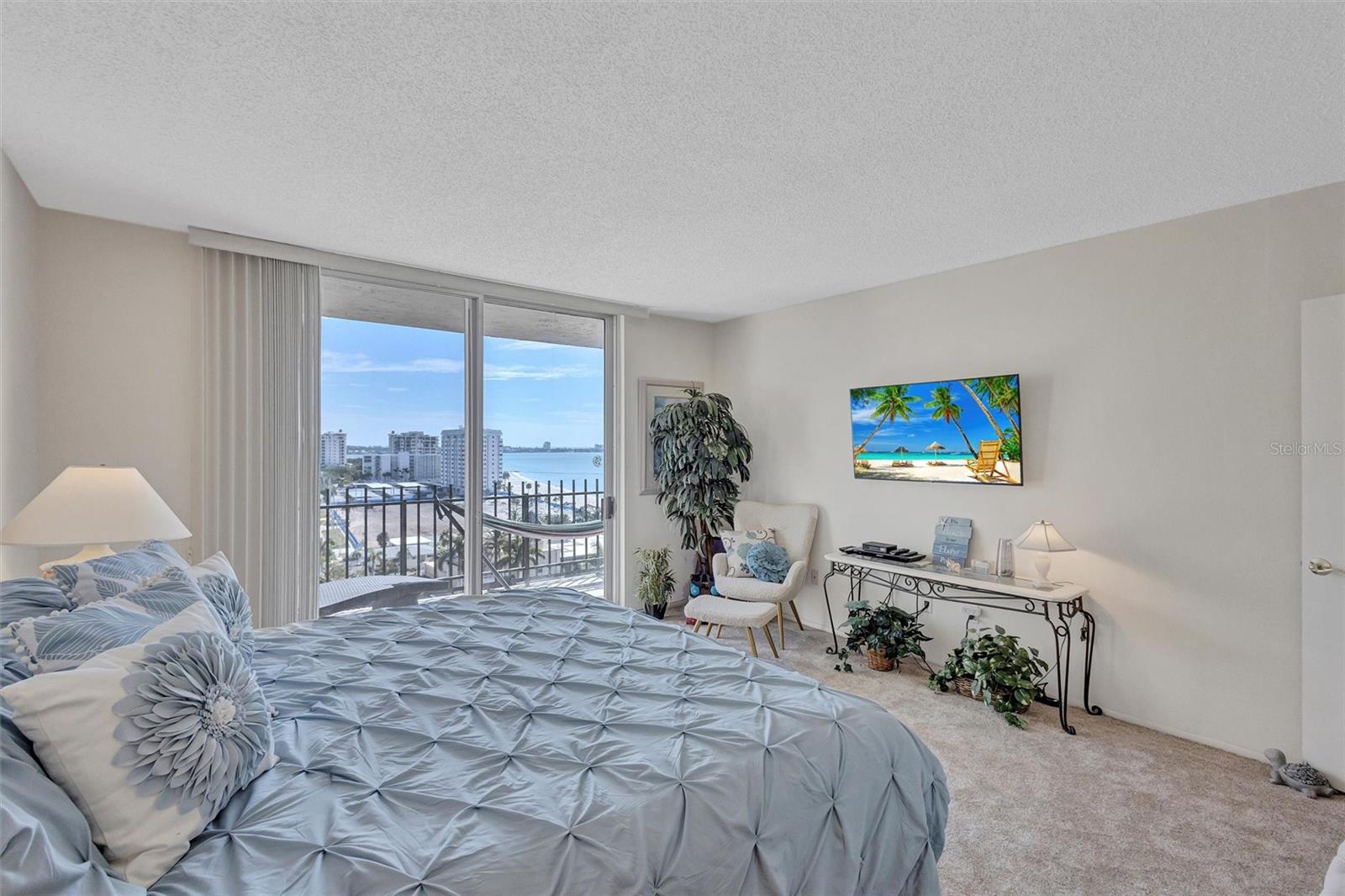 Image 16 of 30 For 1212 Benjamin Franklin Drive 1105