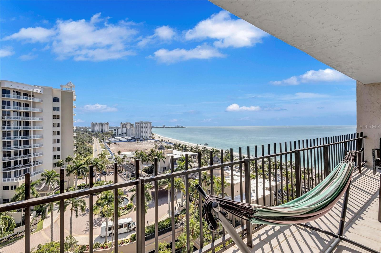 Image 4 of 30 For 1212 Benjamin Franklin Drive 1105