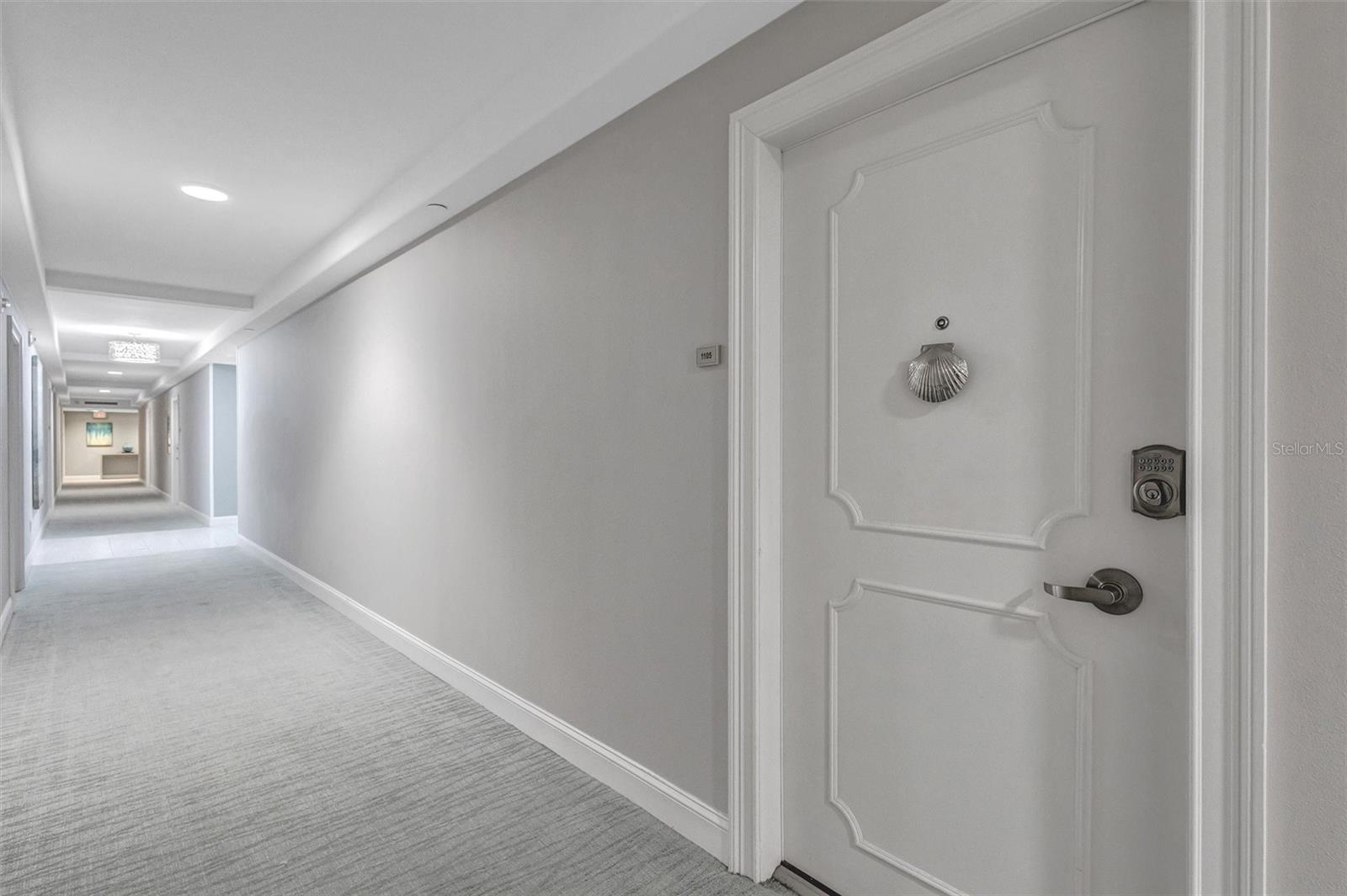 Image 5 of 30 For 1212 Benjamin Franklin Drive 1105