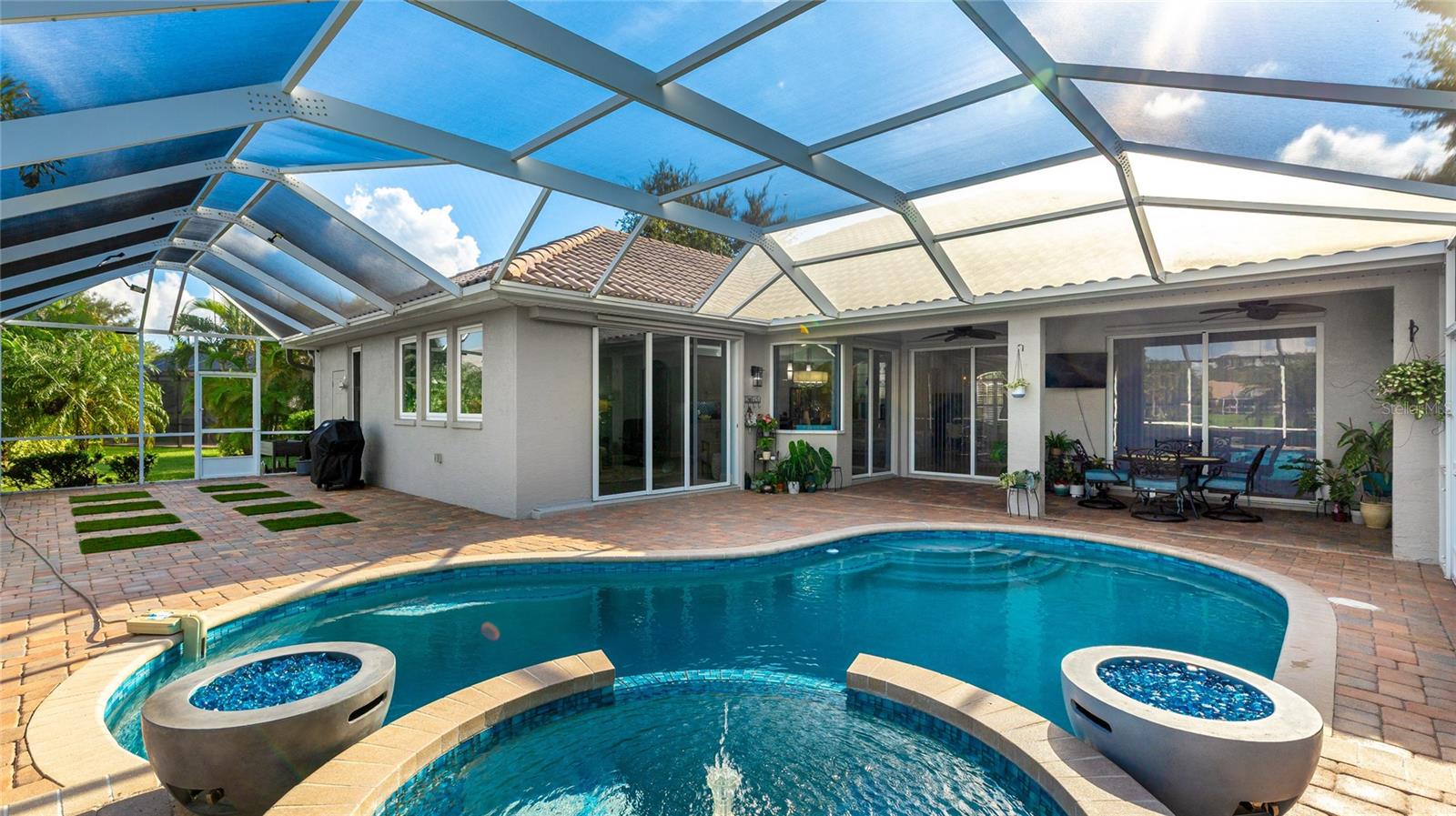 Image 37 of 40 For 11407 Savannah Lakes Drive