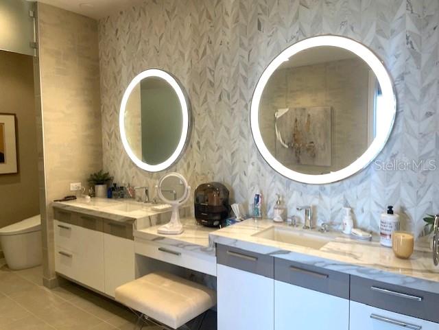 Image 30 of 83 For 1581 Gulf Of Mexico Drive 307