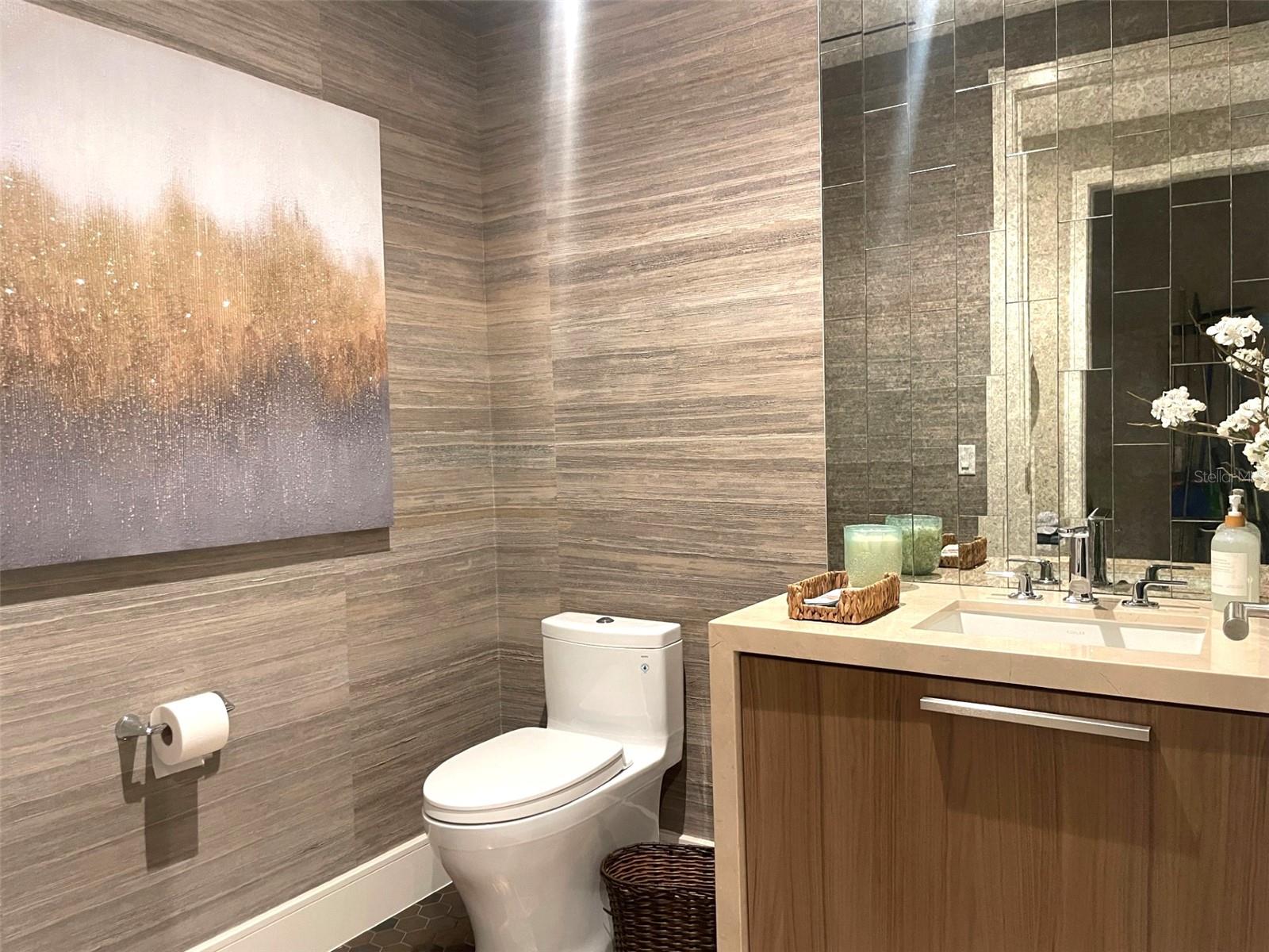 Image 40 of 83 For 1581 Gulf Of Mexico Drive 307