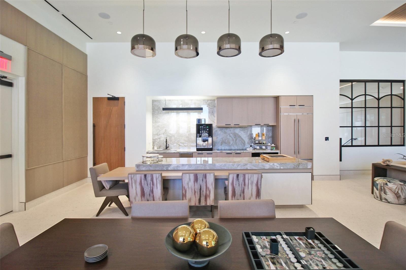 Image 64 of 83 For 1581 Gulf Of Mexico Drive 307