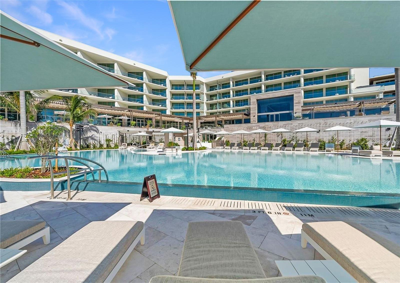 Image 82 of 83 For 1581 Gulf Of Mexico Drive 307