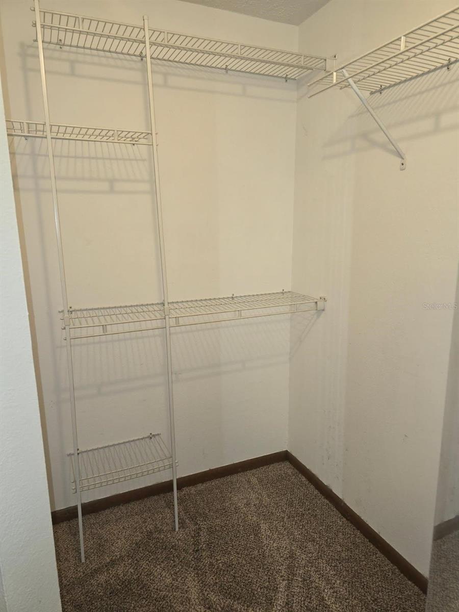 Image 12 of 17 For 4050 22nd Court