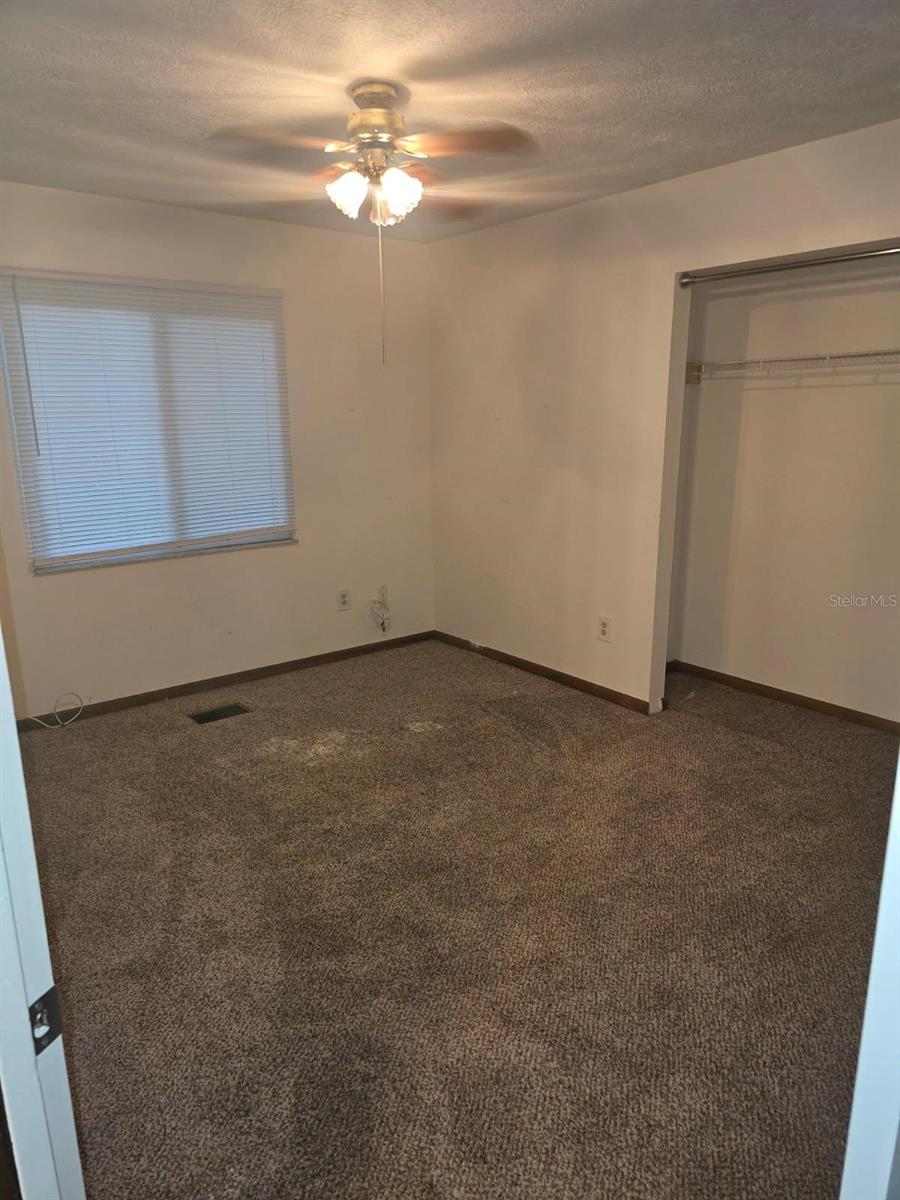 Image 13 of 17 For 4050 22nd Court