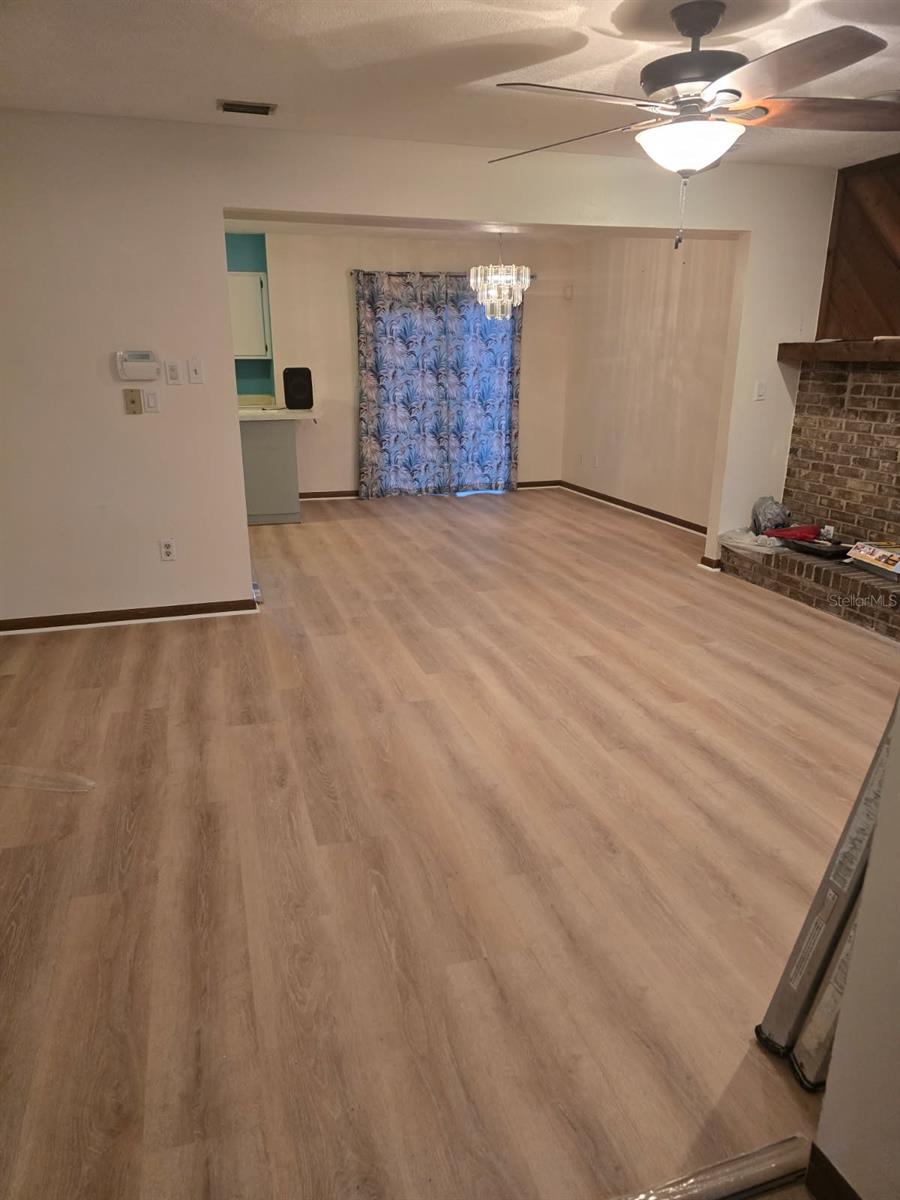 Image 5 of 17 For 4050 22nd Court