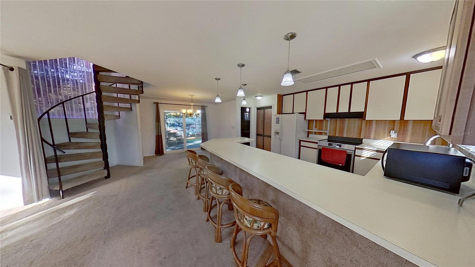 Image 6 of 46 For 1385 43rd Street