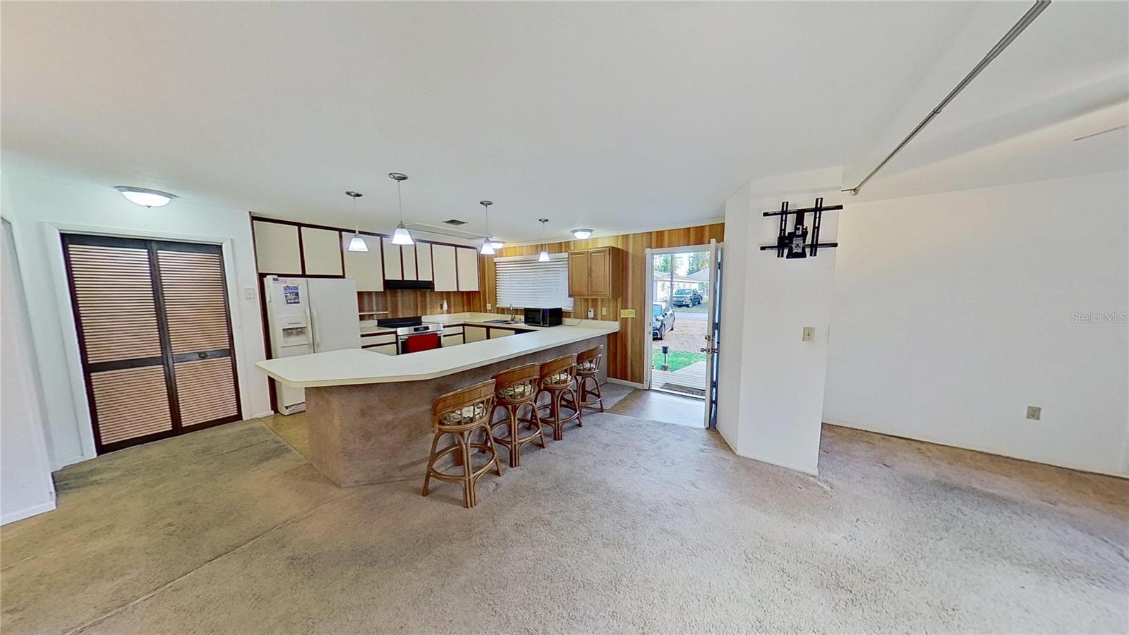 Image 7 of 46 For 1385 43rd Street