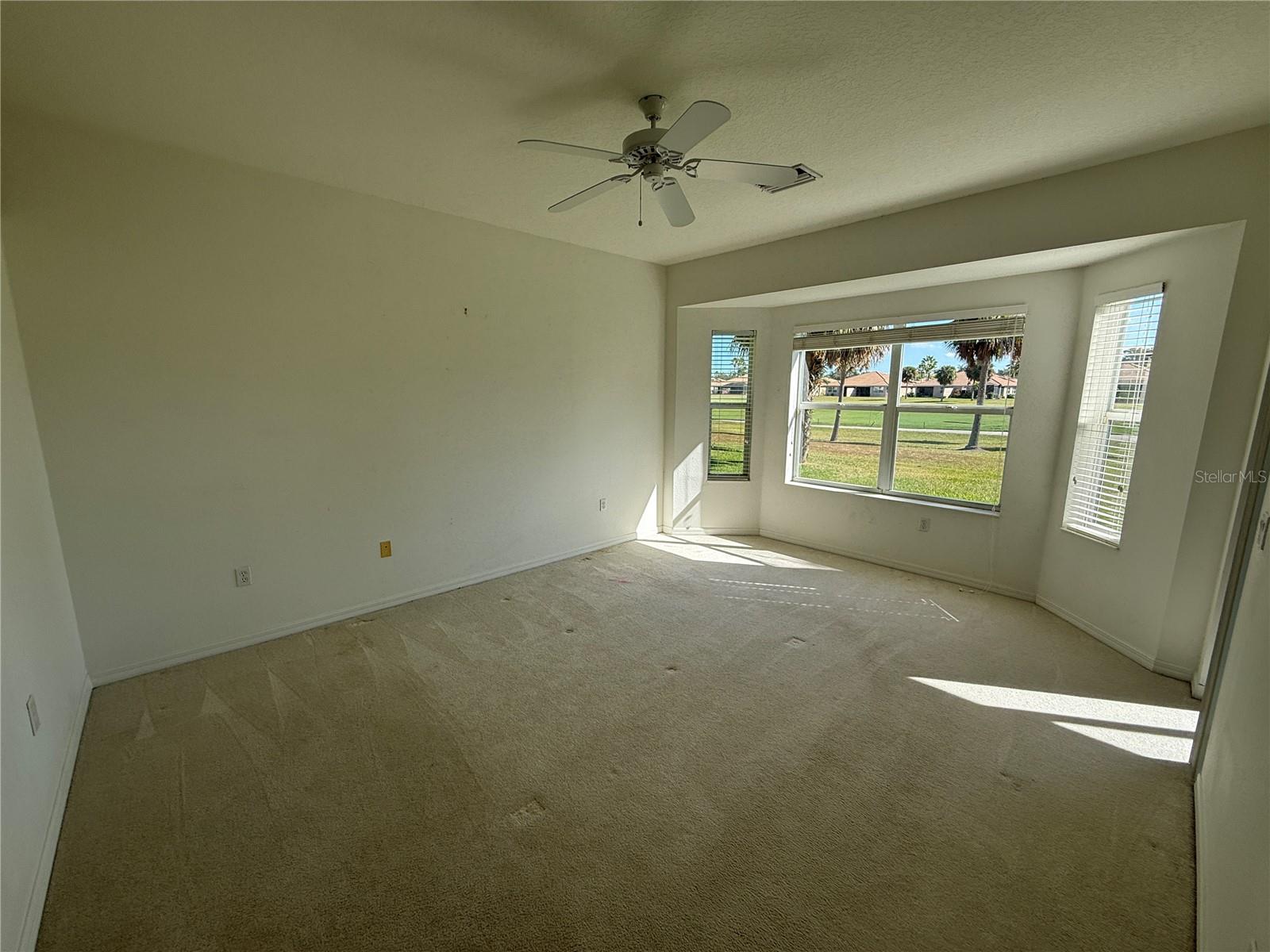 Image 15 of 30 For 315 Heritage Isles Way