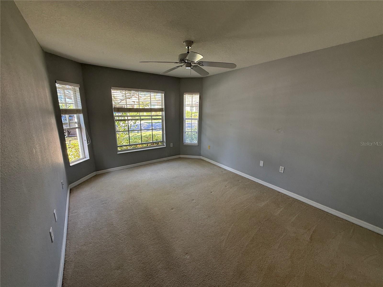 Image 24 of 30 For 315 Heritage Isles Way