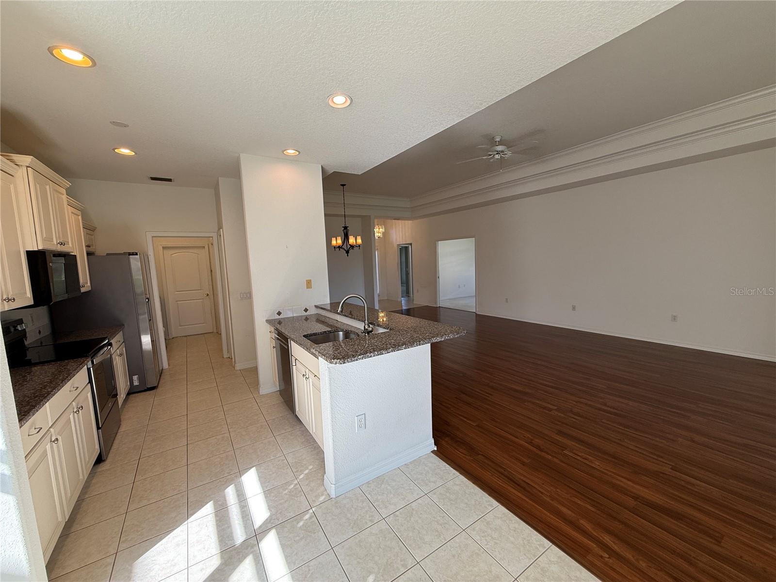 Image 7 of 30 For 315 Heritage Isles Way