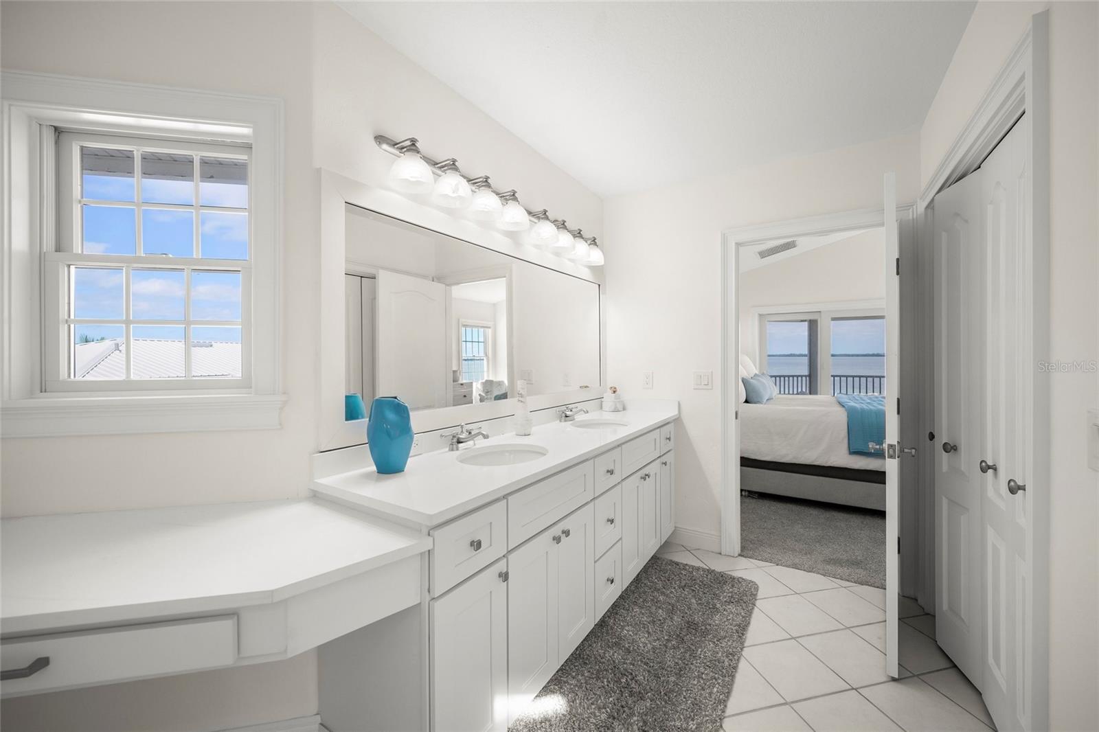 Image 26 of 58 For 527 56th Street