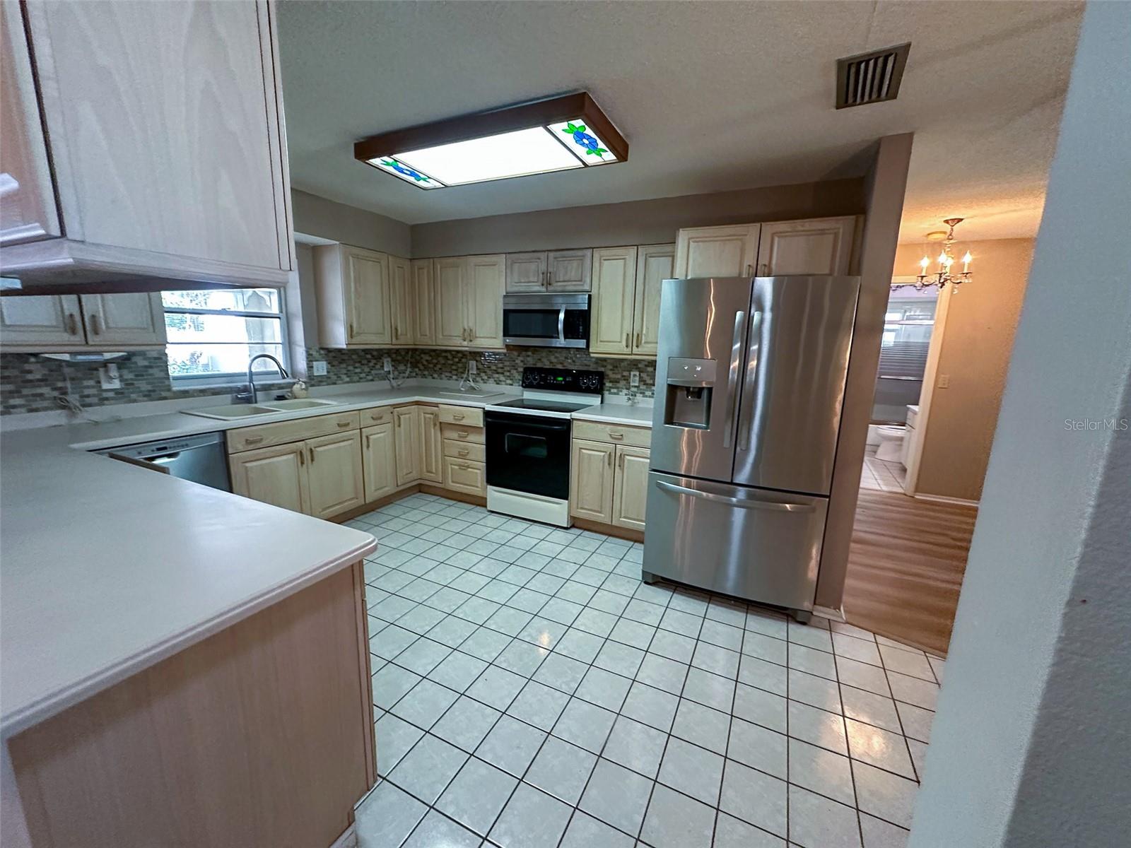 Image 18 of 58 For 5004 Brandeis Circle N