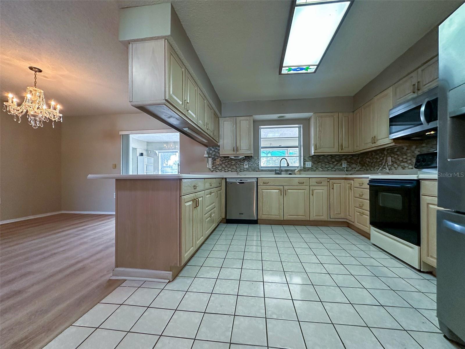 Image 21 of 58 For 5004 Brandeis Circle N