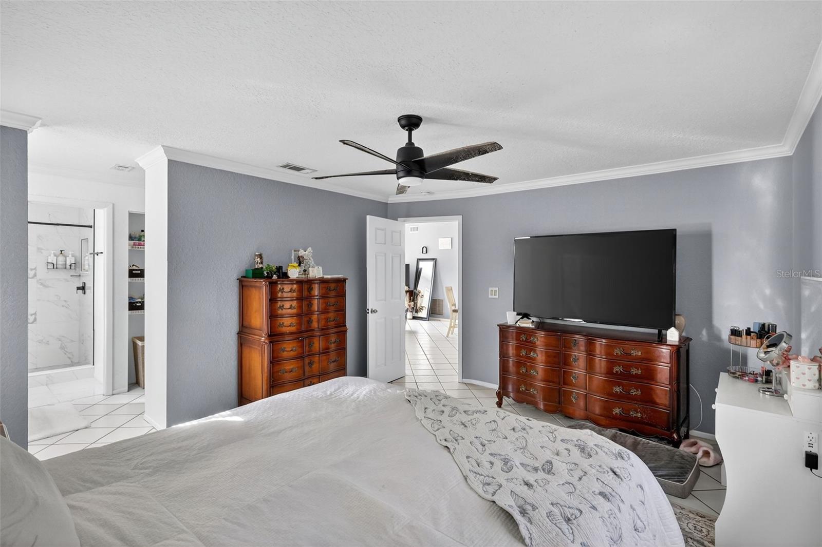 Image 26 of 54 For 4809 Camphor Avenue