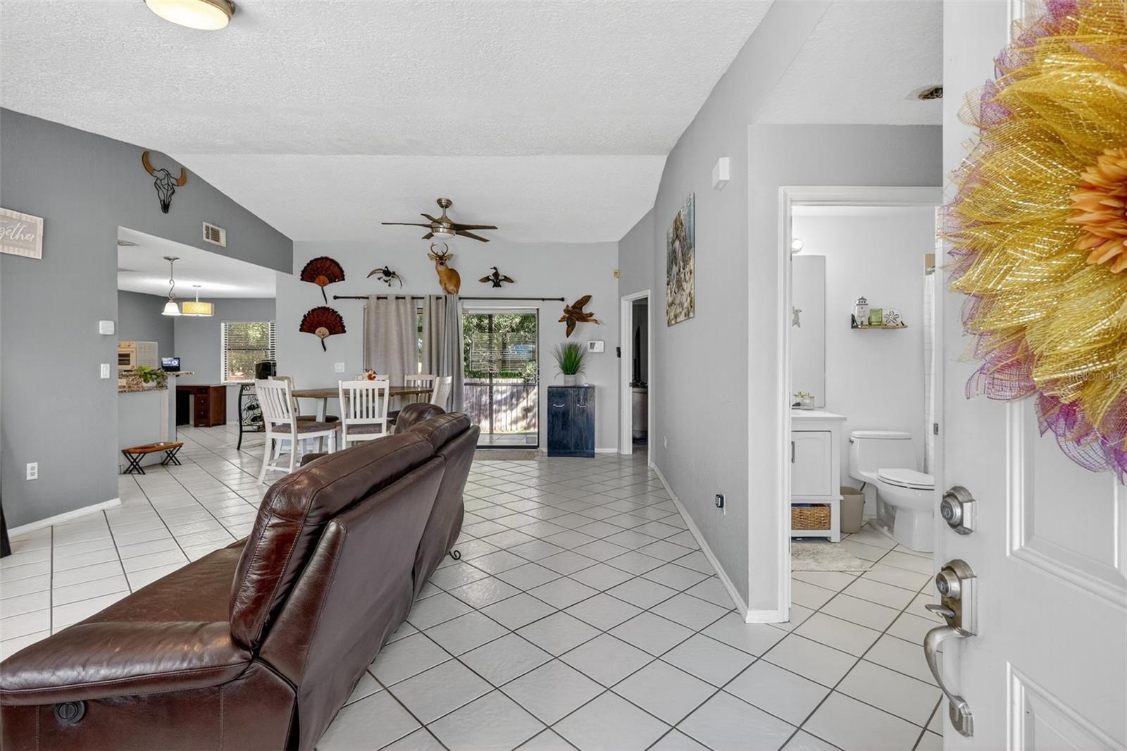 Image 5 of 54 For 4809 Camphor Avenue