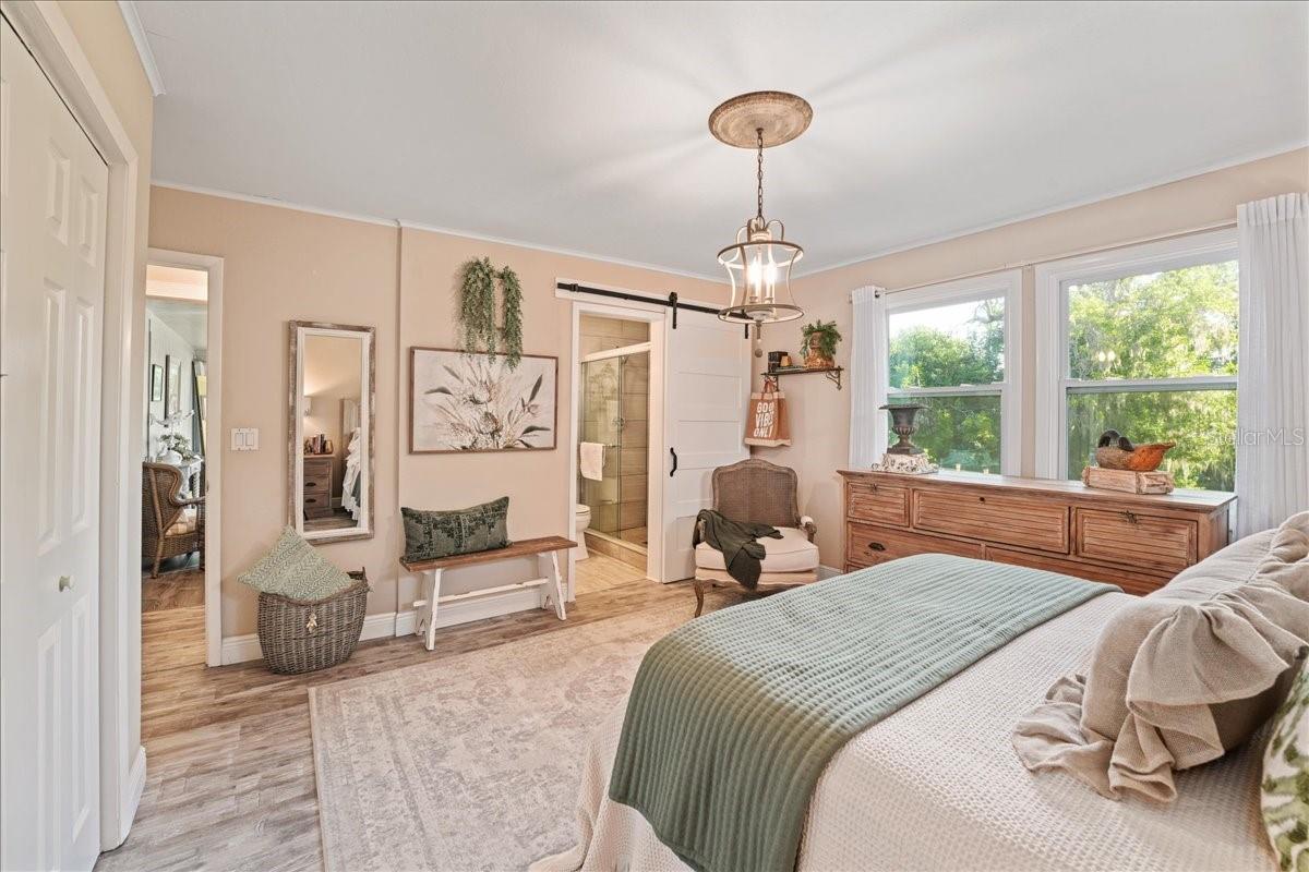 Image 16 of 38 For 1407 21st Street W