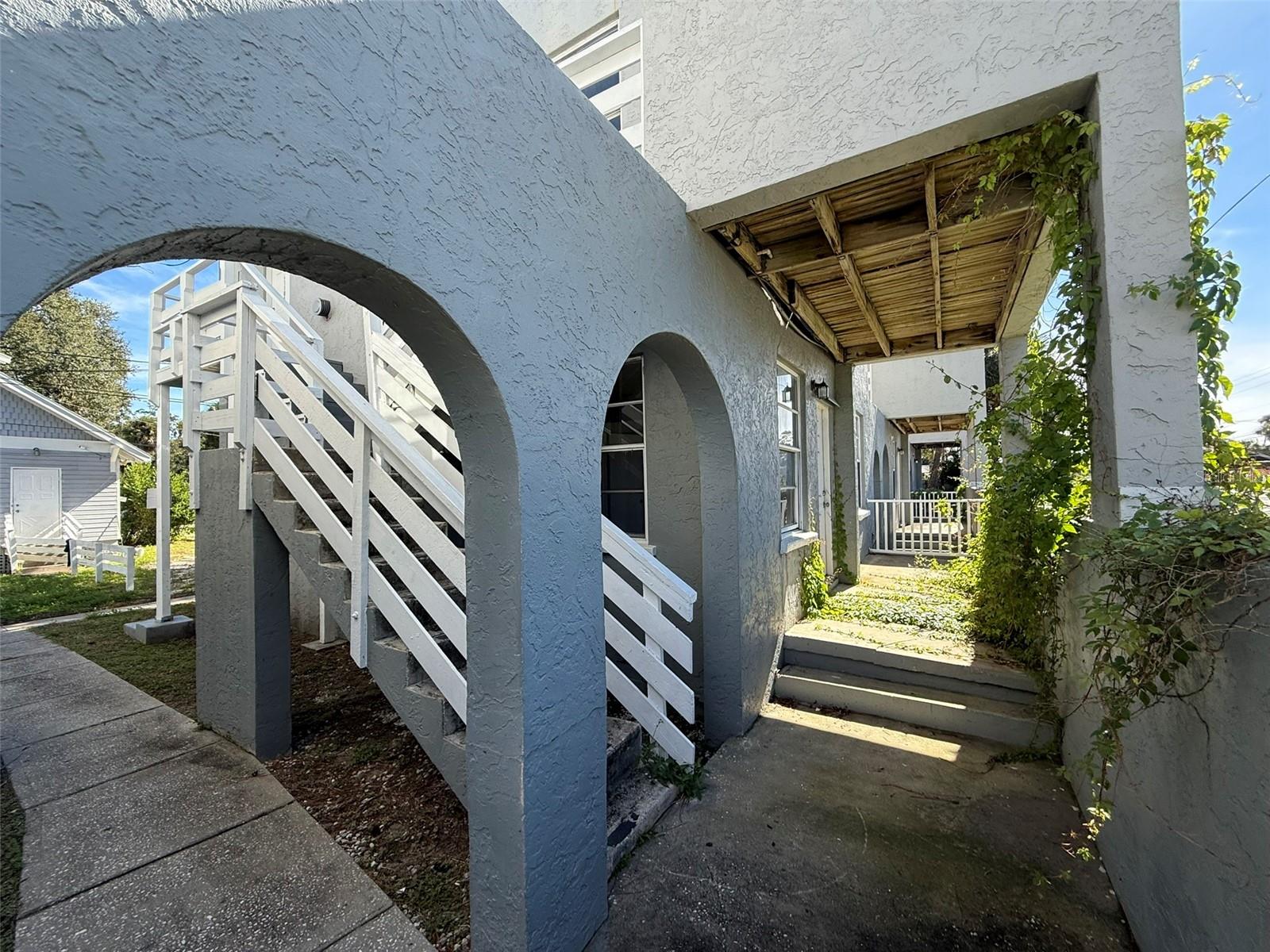 Image 21 of 41 For 1101 Ridgewood Avenue