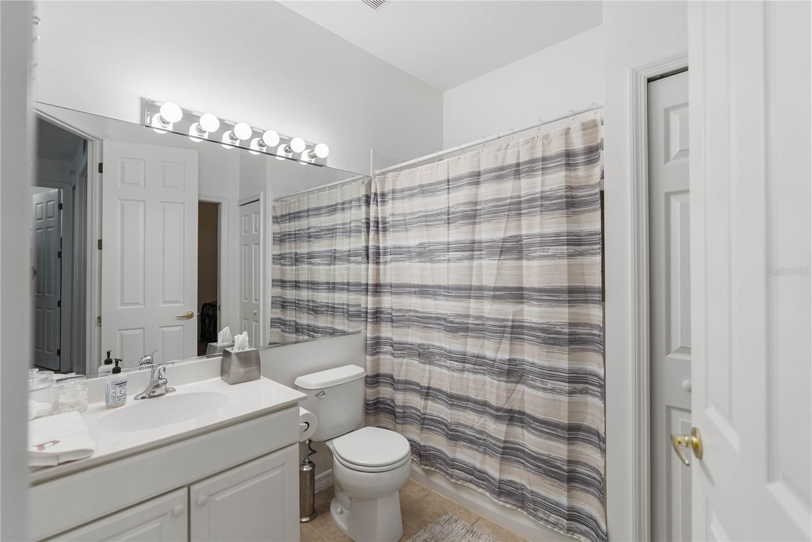 Image 25 of 57 For 6989 Prosperity Circle 2103