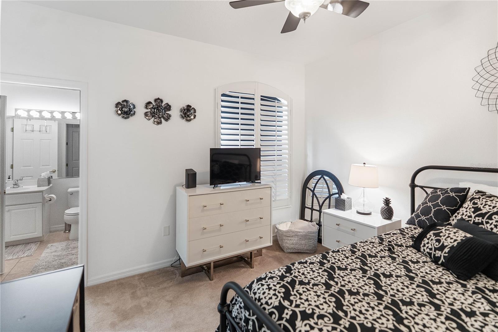 Image 29 of 57 For 6989 Prosperity Circle 2103