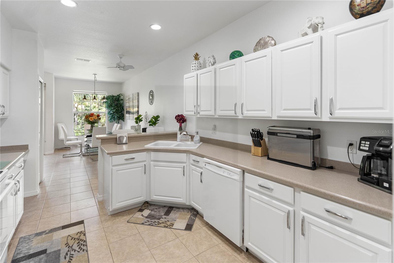 Image 47 of 57 For 6989 Prosperity Circle 2103