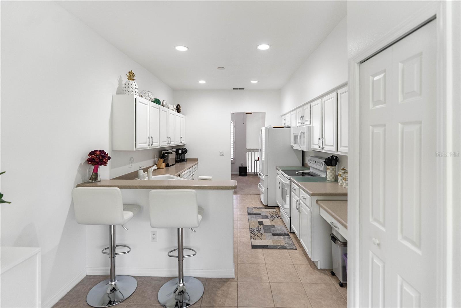 Image 51 of 57 For 6989 Prosperity Circle 2103