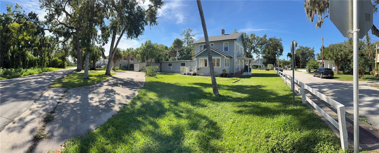 Image 14 of 33 For 207 Francis Parkman Place