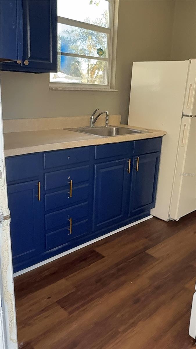 Image 17 of 33 For 207 Francis Parkman Place